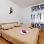 Mande Apartment