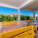 Mande Apartment